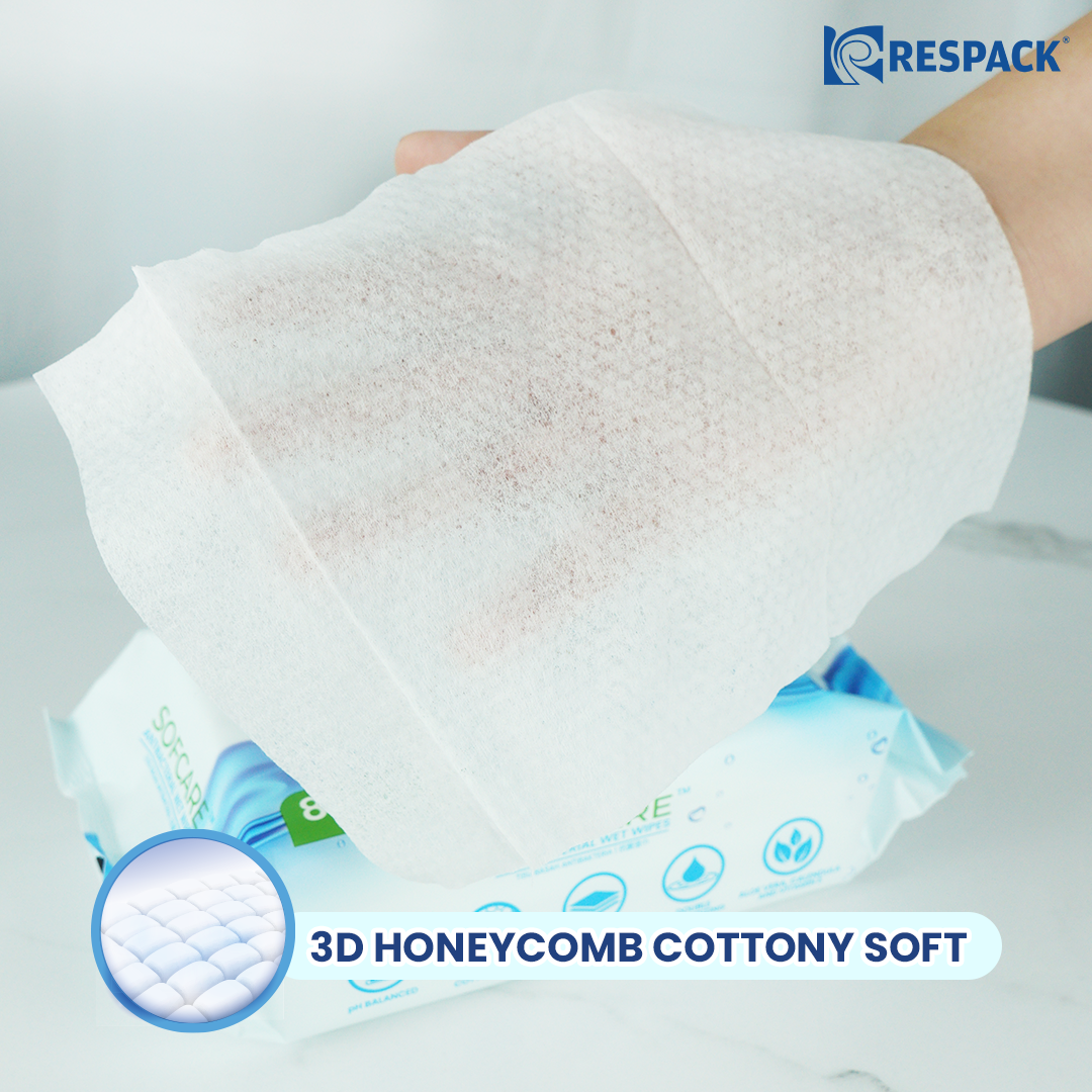 Wiping hands with SOFCARE antibacterial wipes